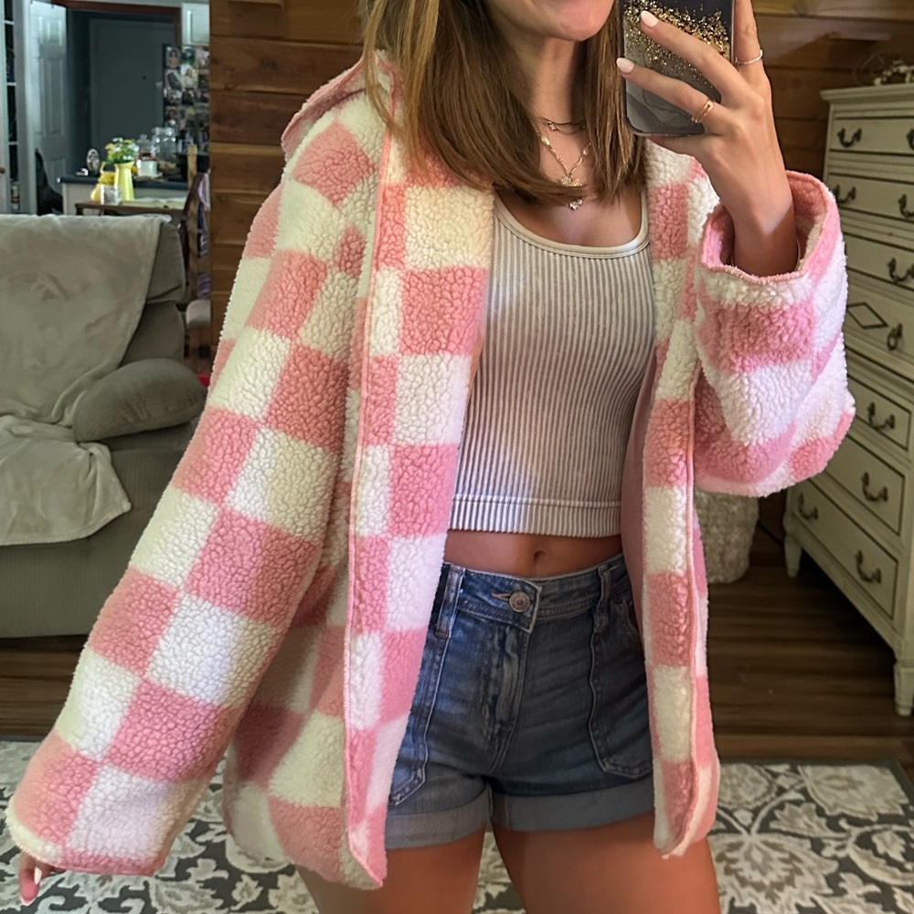 Cozy Pink Checkered Women's Sweater